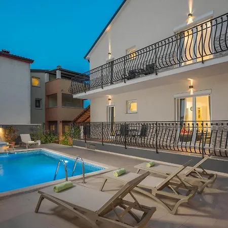 Nyaraló Four-bedroom In