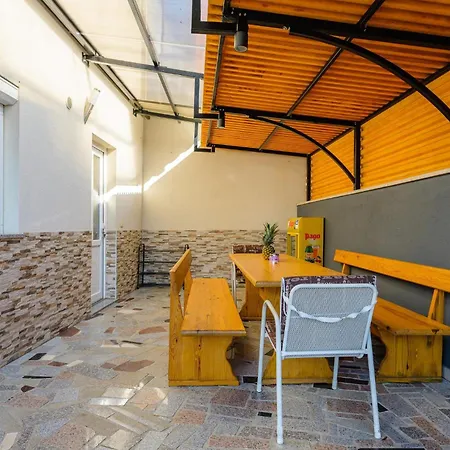 Nyaraló Four-bedroom In *